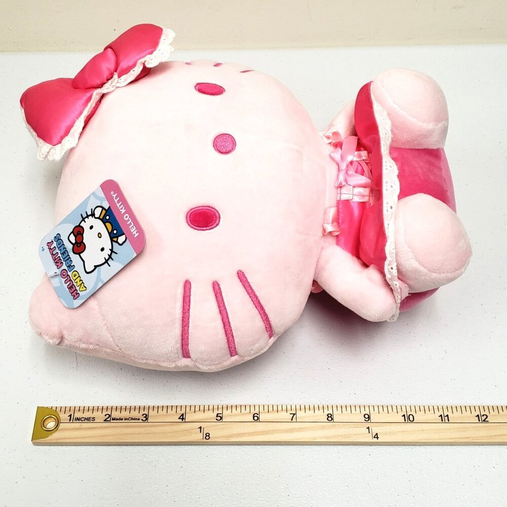 Sanrio Hello Kitty and Friends Pink Monochrome 2024 Jazwares Stuffed Plush - Picture 5 of 6